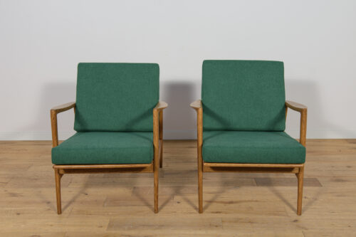Mid-Century Oak Model 300-139 Armchairs from Swarzędzka Factory, 1960s, Set of 2 - Image 4
