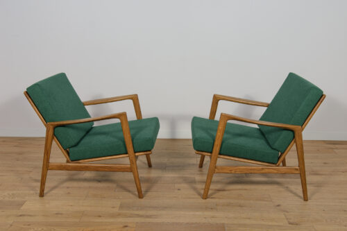 Mid-Century Oak Model 300-139 Armchairs from Swarzędzka Factory, 1960s, Set of 2 - Image 6