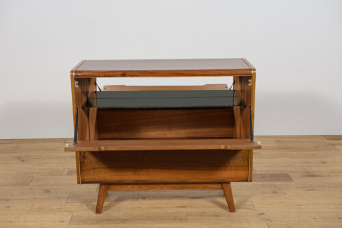 Mid-Century Model U391 Bar Cabinet by Bohumil Landsman for Jitona, 1960s - Image 12