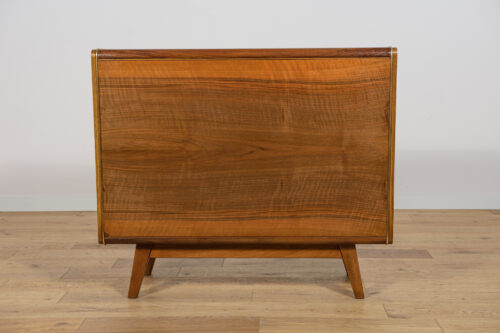 Mid-Century Model U391 Bar Cabinet by Bohumil Landsman for Jitona, 1960s - Image 11