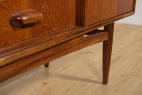 Mid-Century Model 4058 Sideboard by Victor Wilkins for G-Plan, 1960s - Image 20