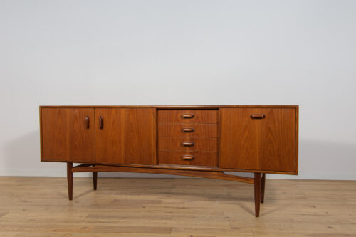 Mid-Century Model 4058 Sideboard by Victor Wilkins for G-Plan, 1960s - Image 3