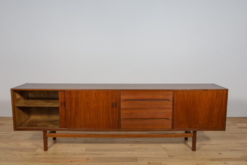 Mid-Century Teak Sideboard by Nils Jonsson for Hugo Troeds, Sweden, 1960s - Image 11