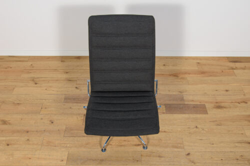Mid Century SAS Copenhagen Airport Lounge Chairs by Jens Ammunsen for Fritz Hansen, Denmark, 1980s, Set of 2 - Image 9