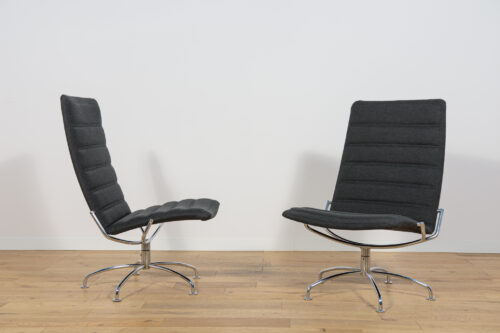 Mid Century SAS Copenhagen Airport Lounge Chairs by Jens Ammunsen for Fritz Hansen, Denmark, 1980s, Set of 2