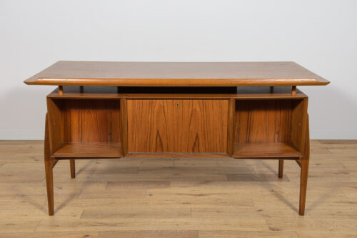 Mid-Century Freestanding Teak Desk, 1960s - Image 9