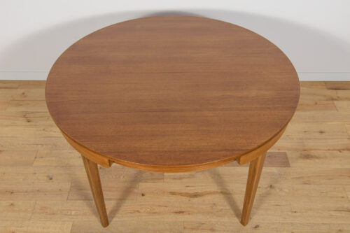 Mid-Century Round Extendable Dining Table and Chairs from McIntosh, 1960s, United Kngdom, Set of 5 - Image 10
