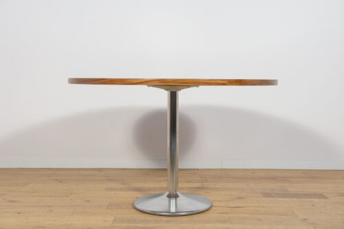 Mid-Century Walnut Modern Round Dining Table, Denmark, 1970s - Image 4