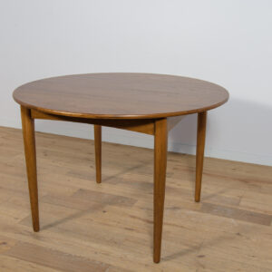 Mid-Century Round Teak Extendable Dining Table, United Knigdom, 1960s