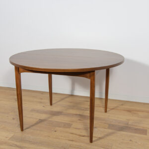 Okrągły rozkładany stół, G-Plan, Wielka Brytania, lata 60.