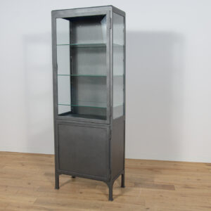 Szafa medyczna, lata 50.