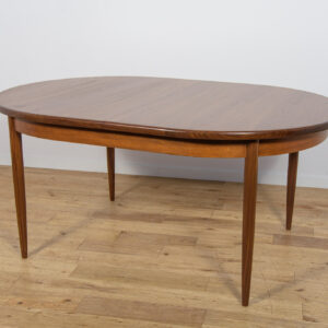 Mid-Century Modern Teak Oval Dining Table from G-Plan, United Kingdom, 1960s