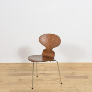 Krzesło Model Ant 3101, proj. Arne Jacobsen, Fritz Hansen, Dania, lata 70.